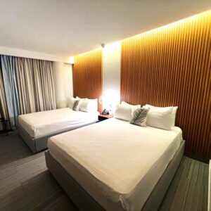 STANDARD QUEEN ROOM